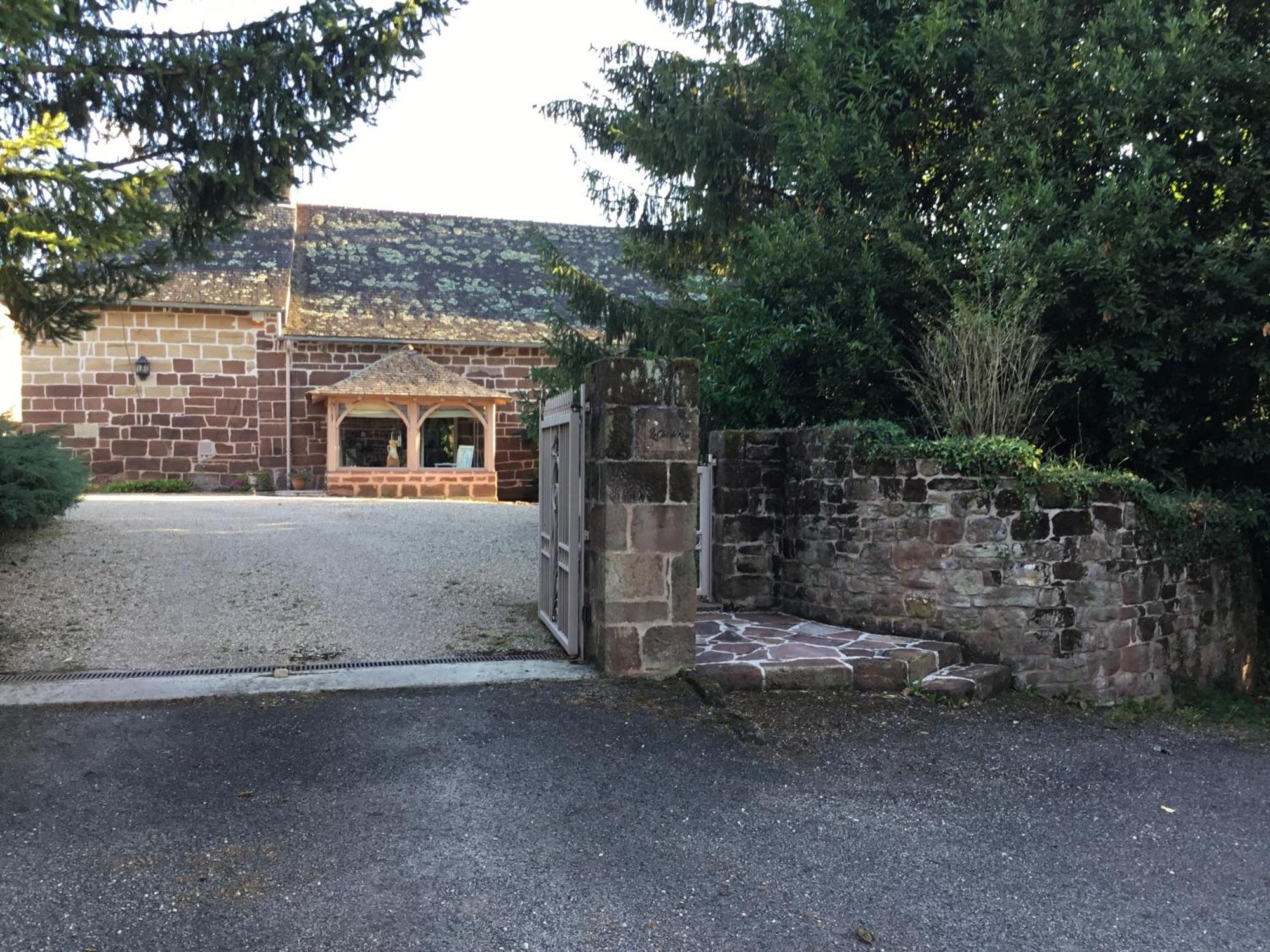 Le Clos De Rose Ussac Exterior photo
