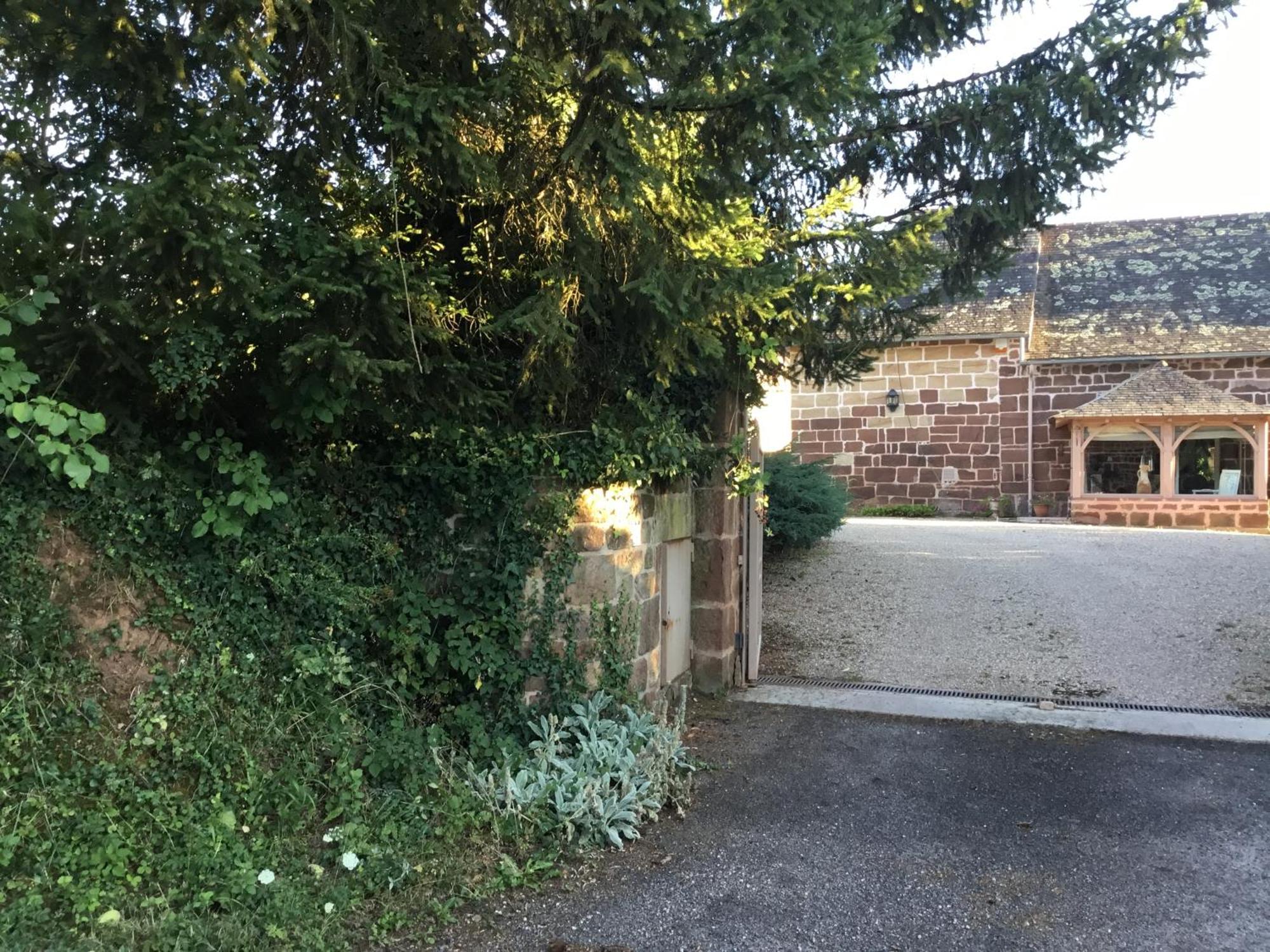 Le Clos De Rose Ussac Exterior photo