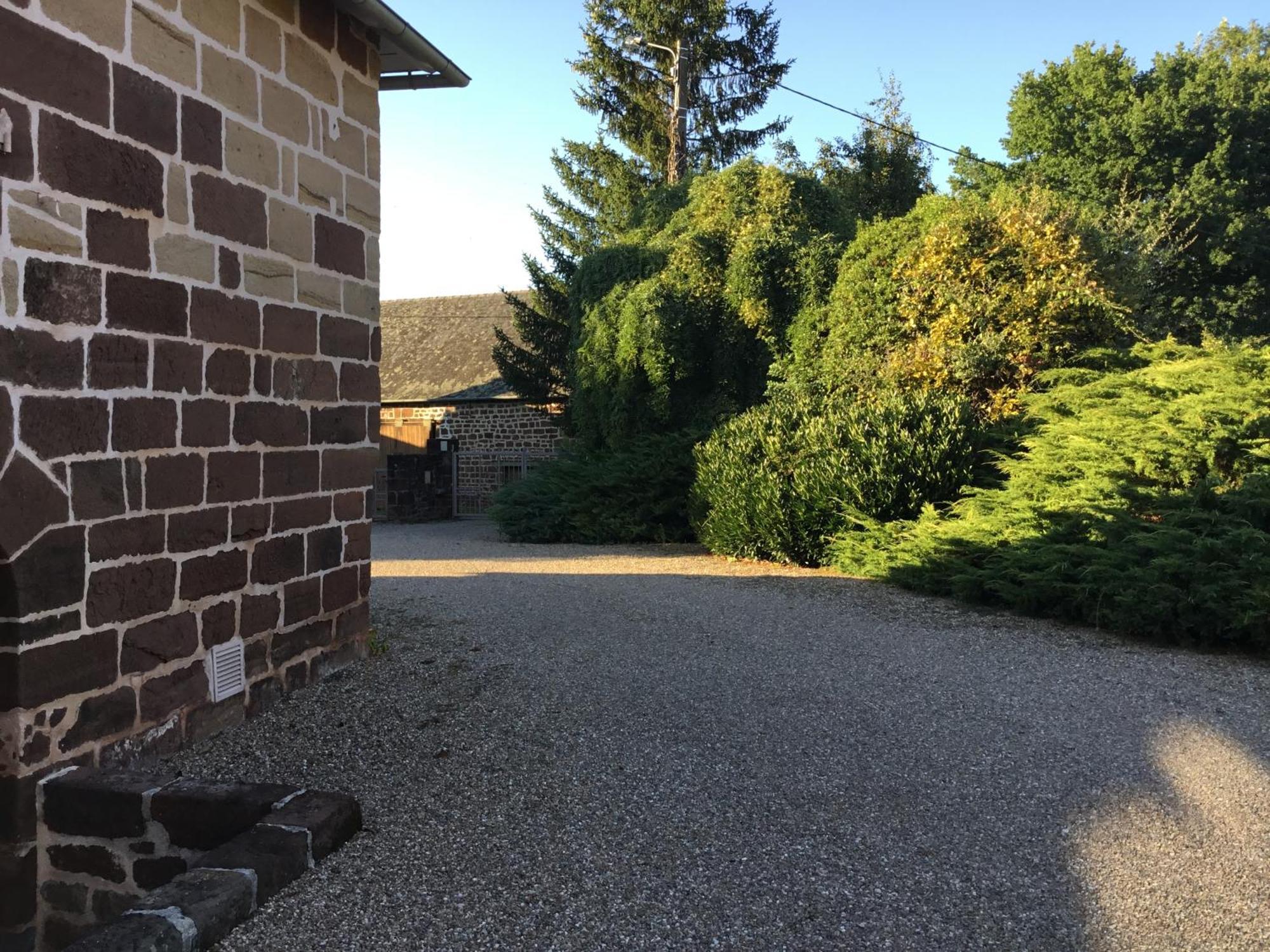 Le Clos De Rose Ussac Exterior photo